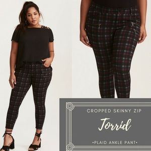 Size 22 skinny torrid plaid ankle pants